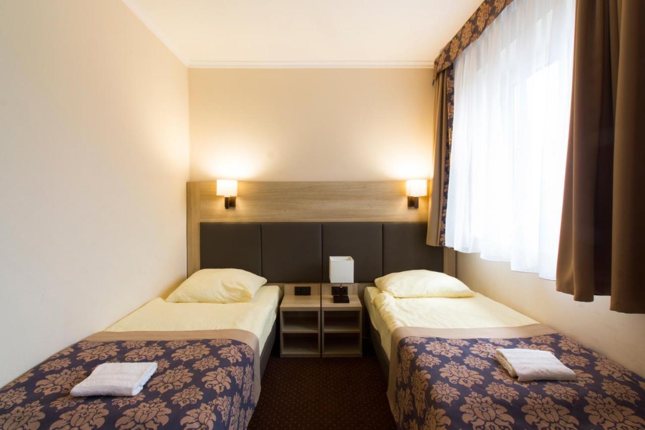 Motel Db2000 Biłgoraj Kültér fotó